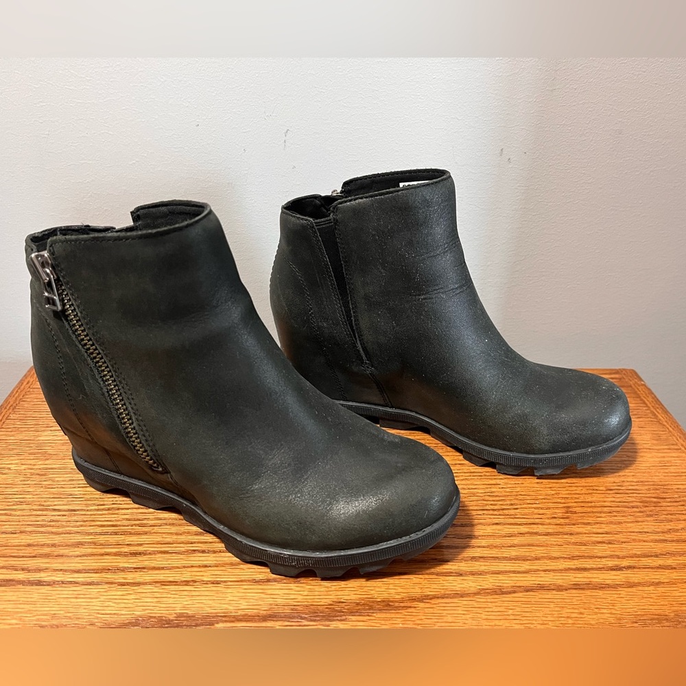 Sorel Joan of Arctic Wedge II Zip Up Bootie